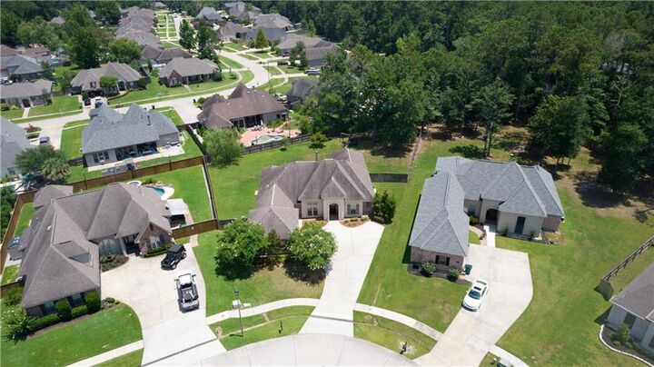 Property Photo: 1521 Rue De Fontaine LA 70433