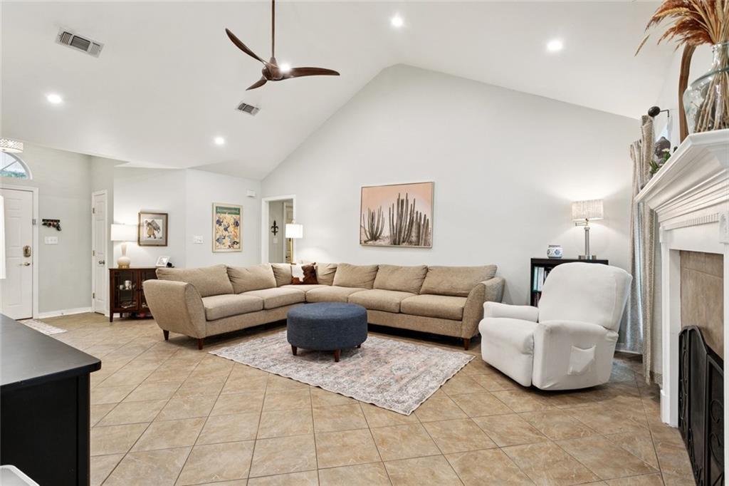 Property Photo: 71177 Sloope Place LA 70420