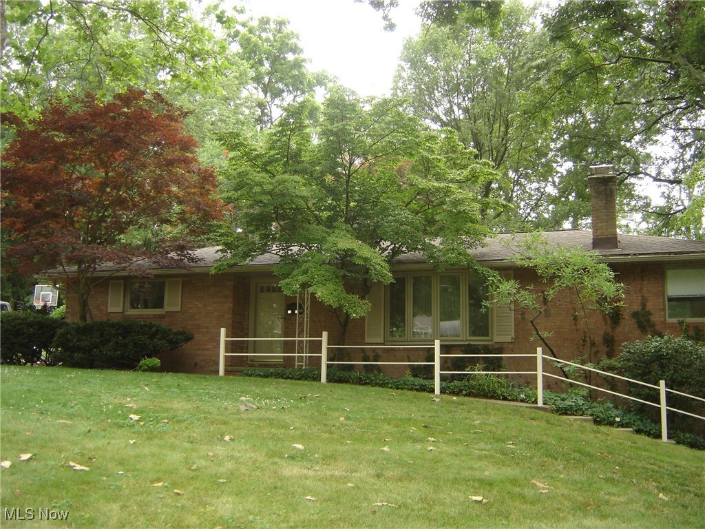 Property Photo: 1275 NW Janet Avenue OH 44720