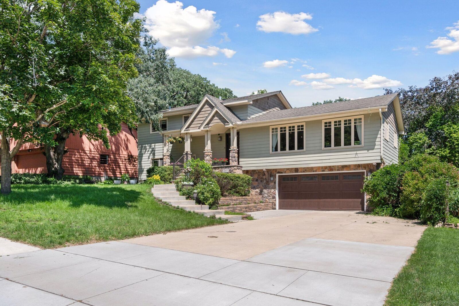 Property Photo: 4011 Grimes Avenue S MN 55416