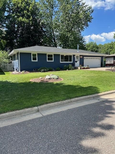 Property Photo: 5025 Wilshire Boulevard MN 55429