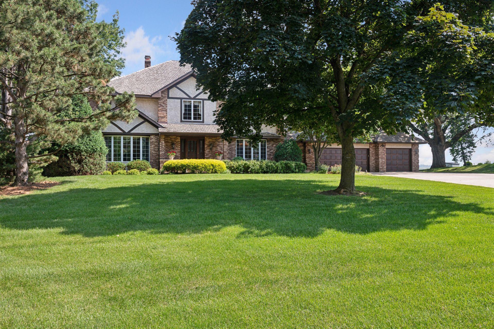 2511 W 112th Street  Bloomington MN 55431 photo