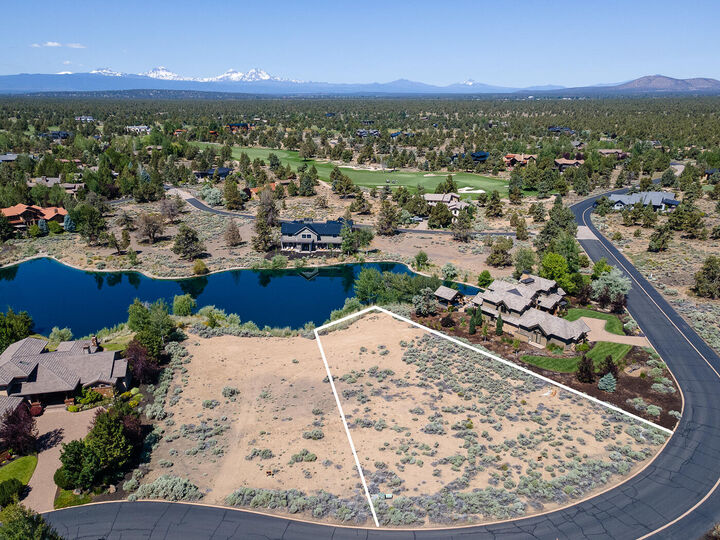Property Photo:  65955 Pronghorn Estates Drive  OR 97701 