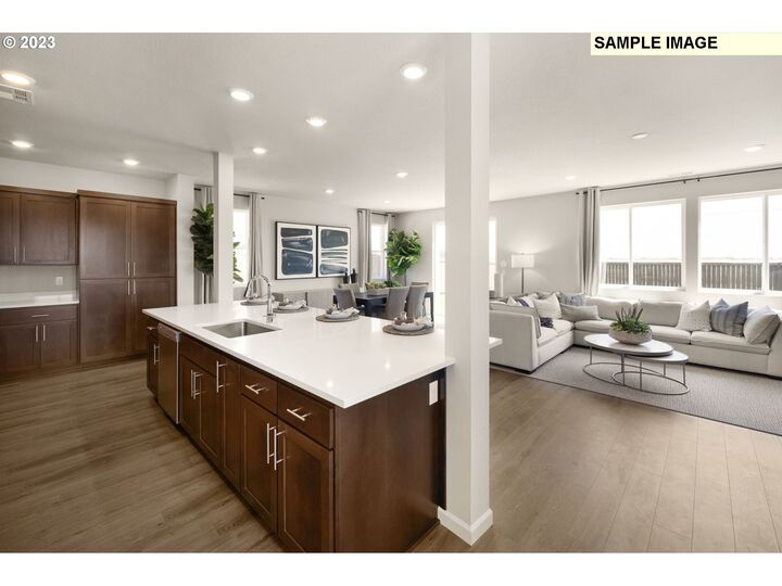 Property Photo: 8814 SW Salinan St OR 97035