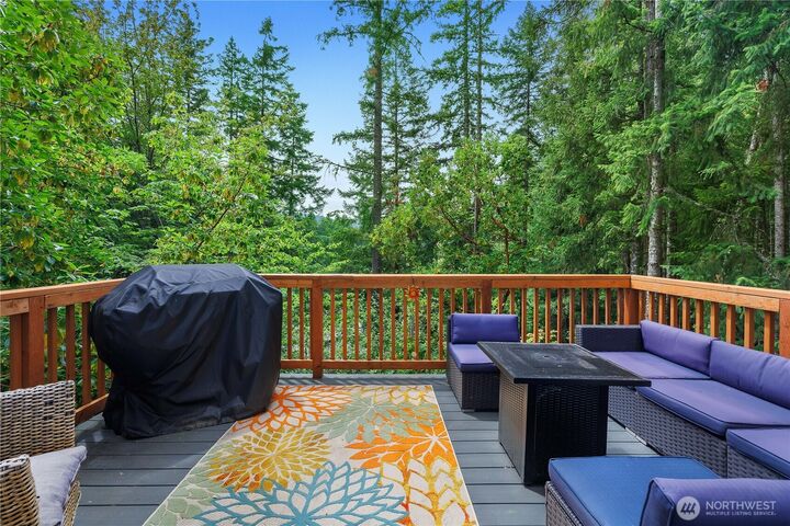 Property Photo:  22305  Autumnwood Court SE  WA 98597 