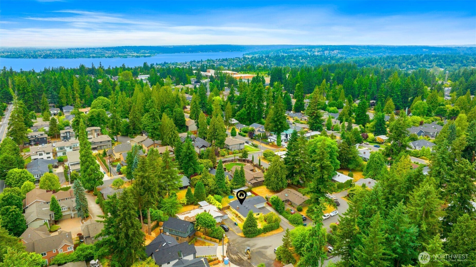 Property Photo:  7033  127th Avenue NE  WA 98033 