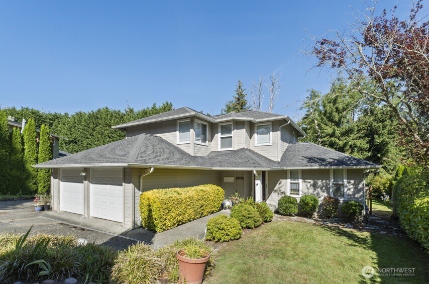 Property Photo:  10121  64th Place W  WA 98275 