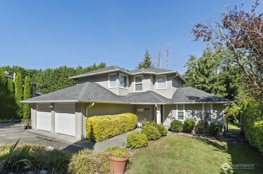Property Photo:  10121  64th Place W  WA 98275 