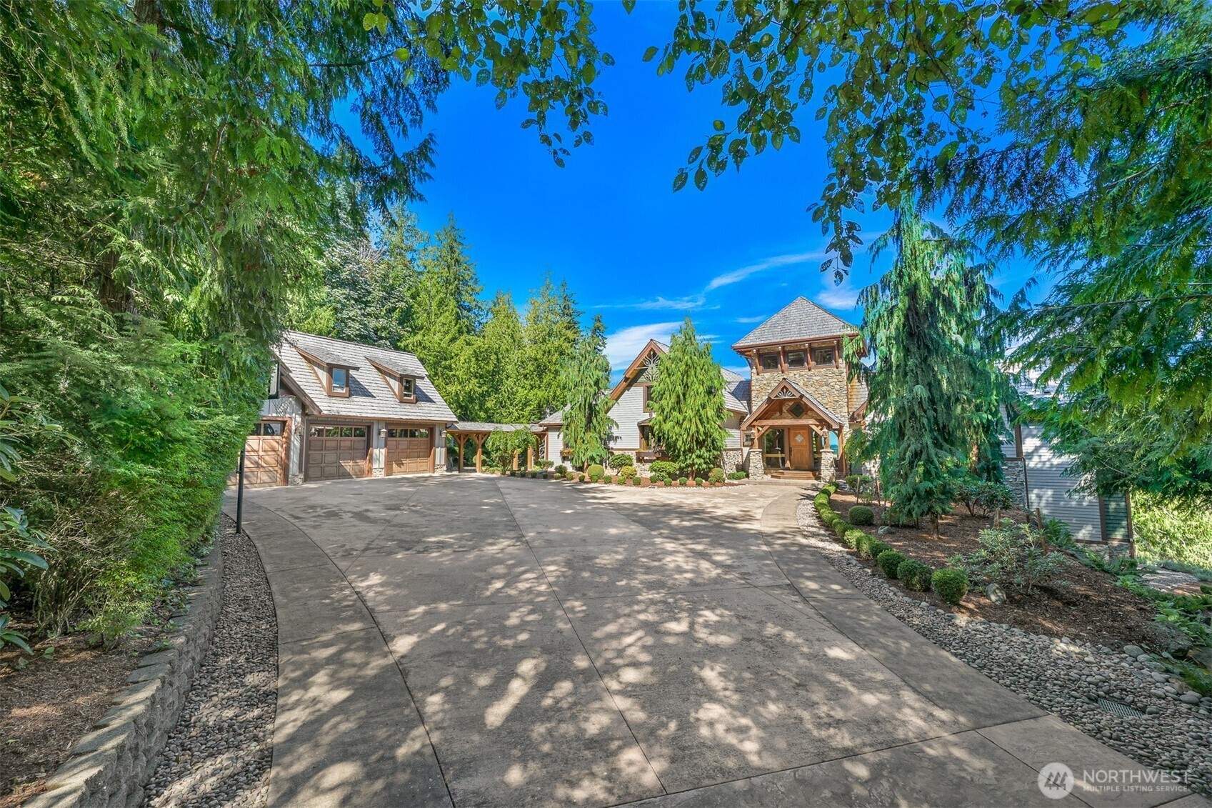 Property Photo: 991 Lakeview Street WA 98229