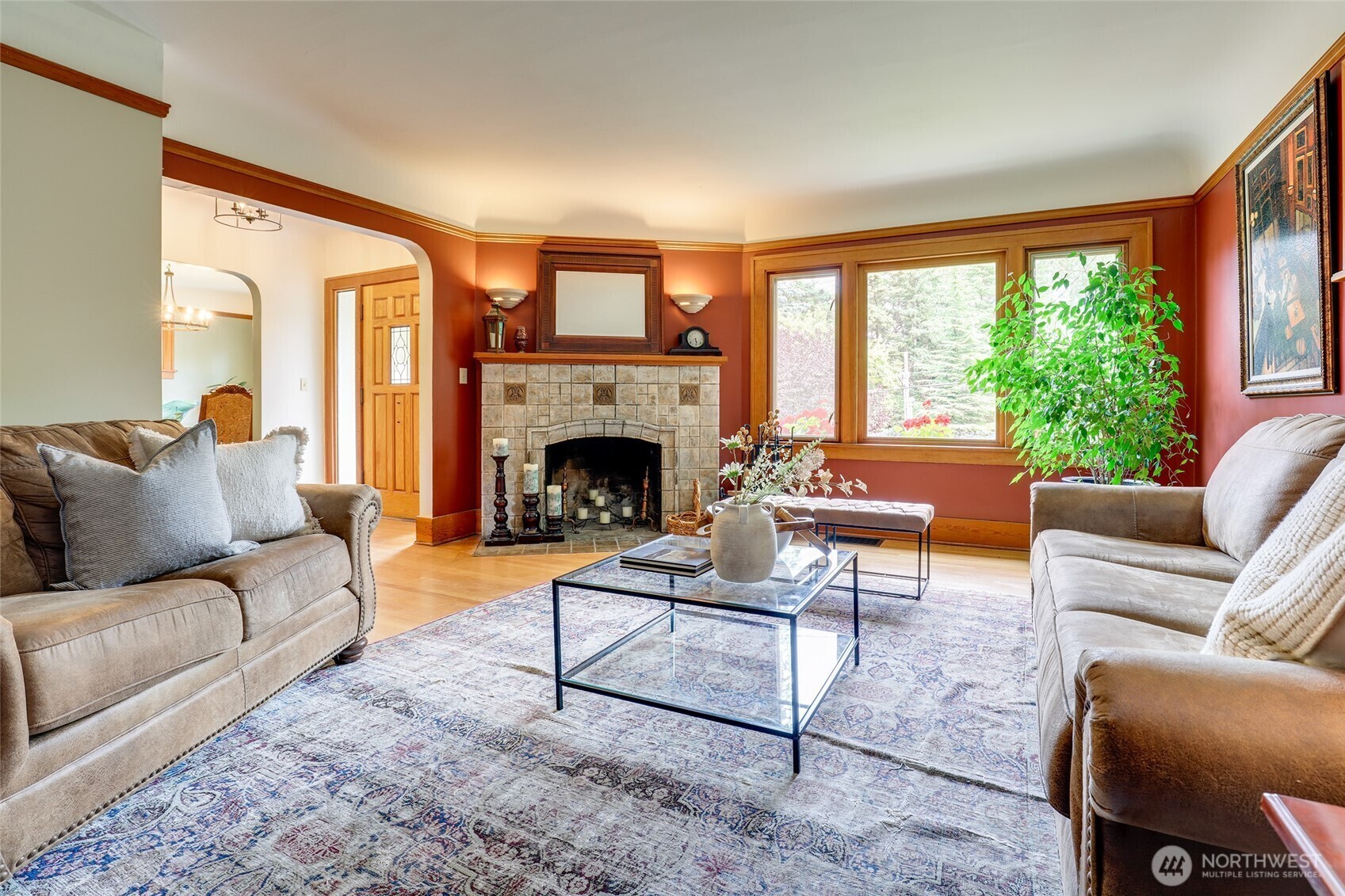 Property Photo:  2463  26th Avenue E  WA 98112 