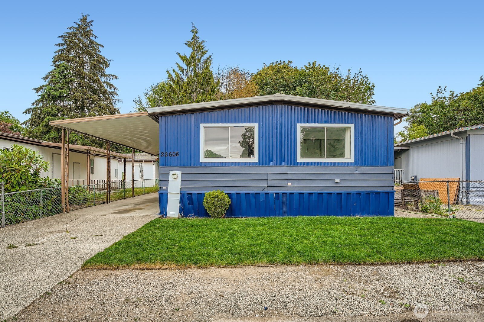 Property Photo:  22608  112th Avenue SE  WA 98031 