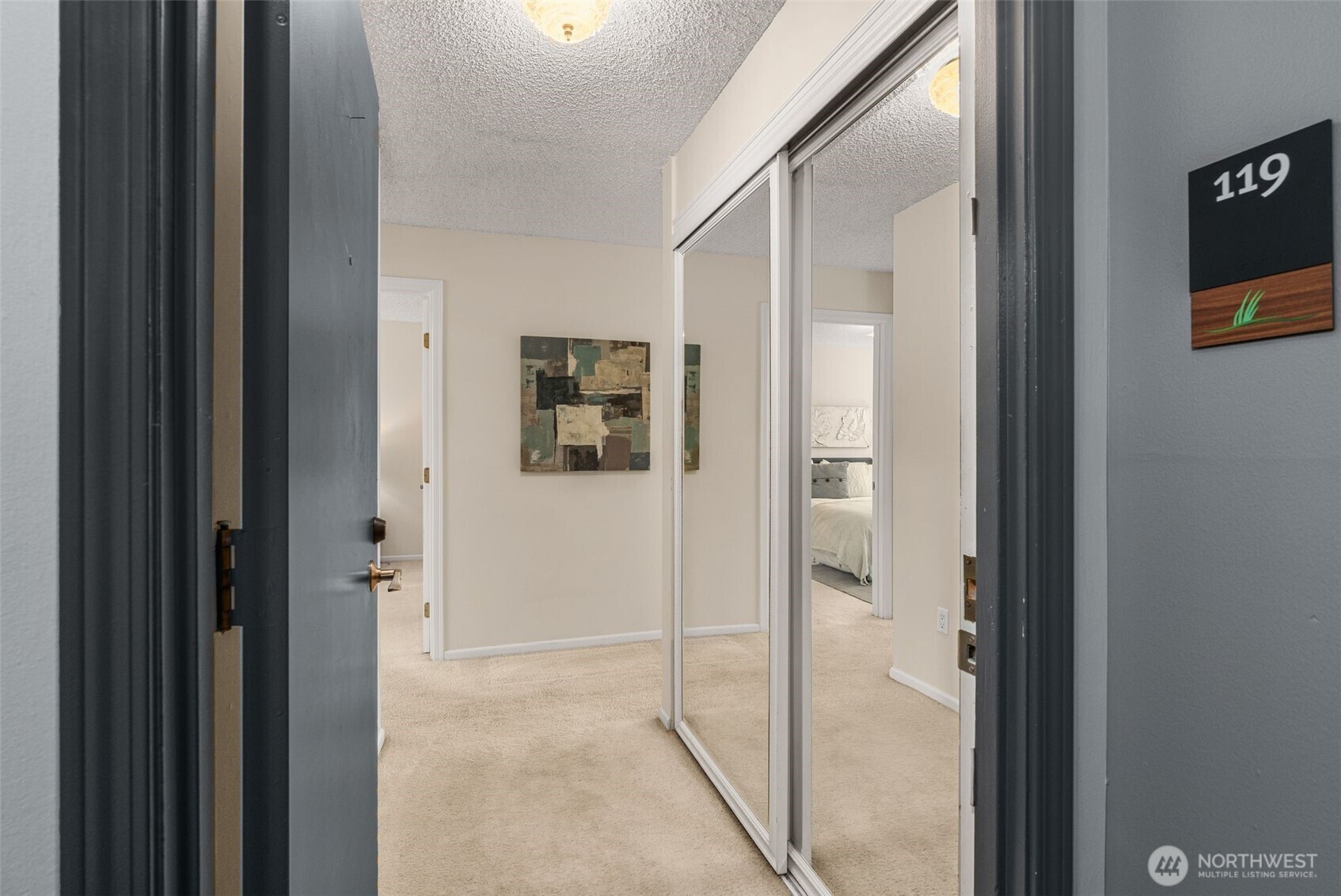 Property Photo:  2501  Canterbury Lane 119  WA 98112 