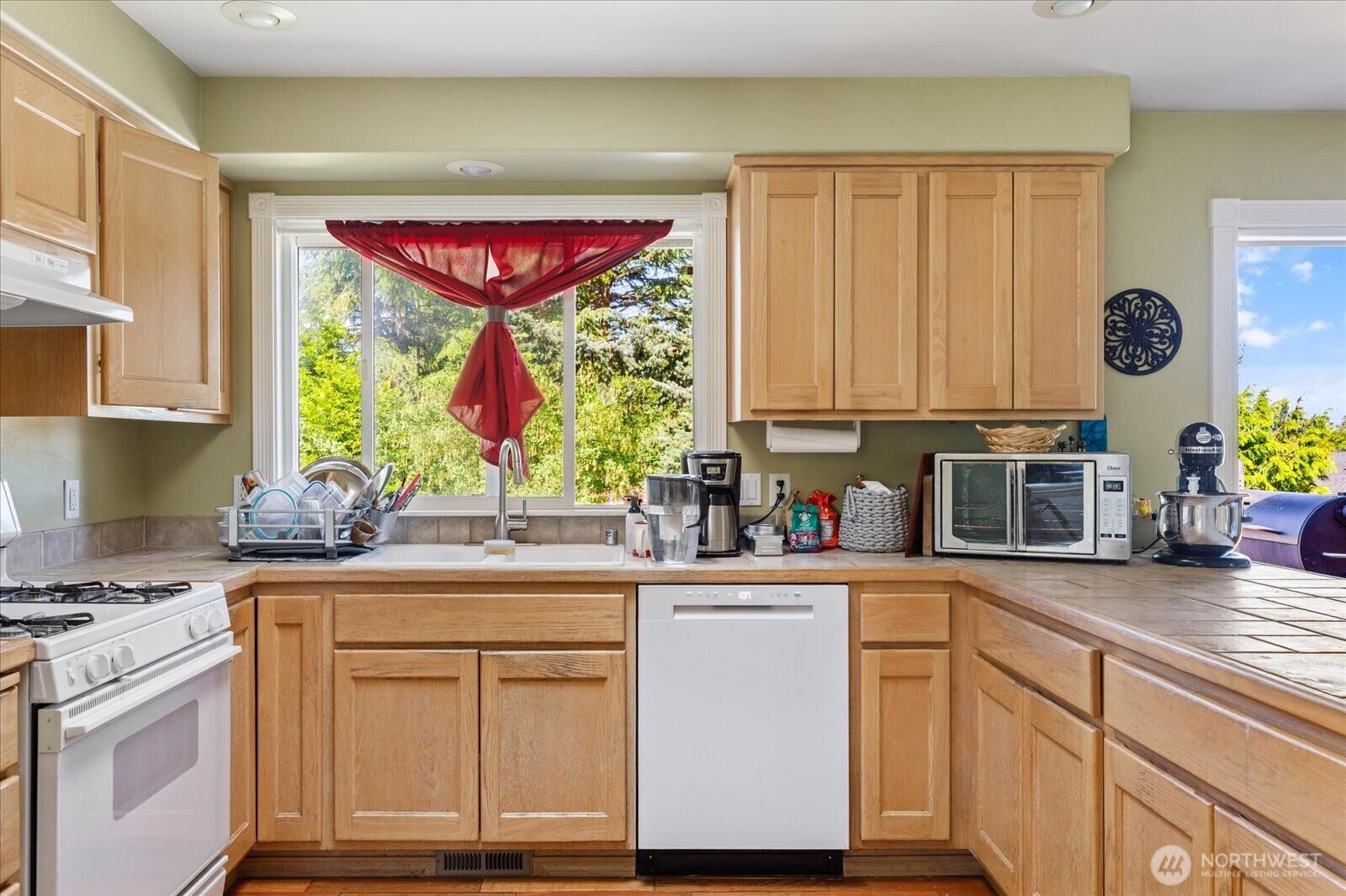 Property Photo: 735 SW Regency Drive WA 98277