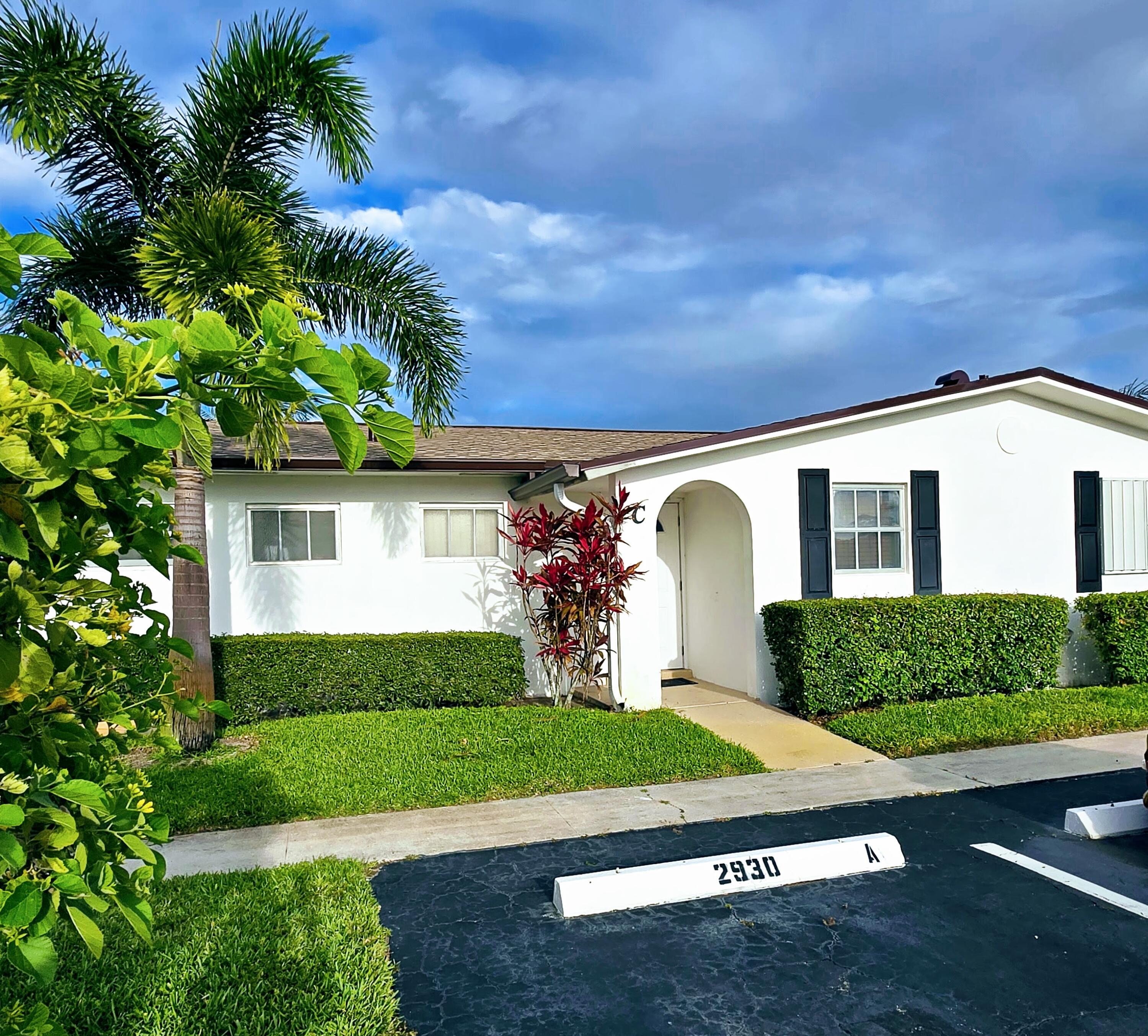 Property Photo:  2930 Crosley C Drive E C  FL 33415 