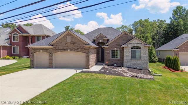 Property Photo: 2655 Devondale Road MI 48309