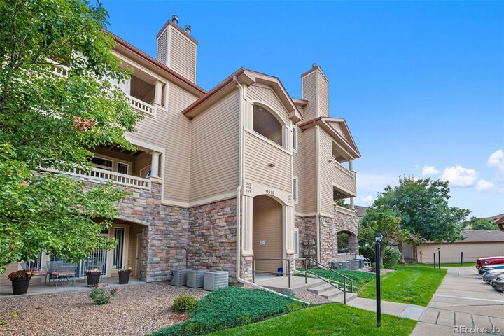 Property Photo: 9518 W San Juan Circle 307 CO 80128