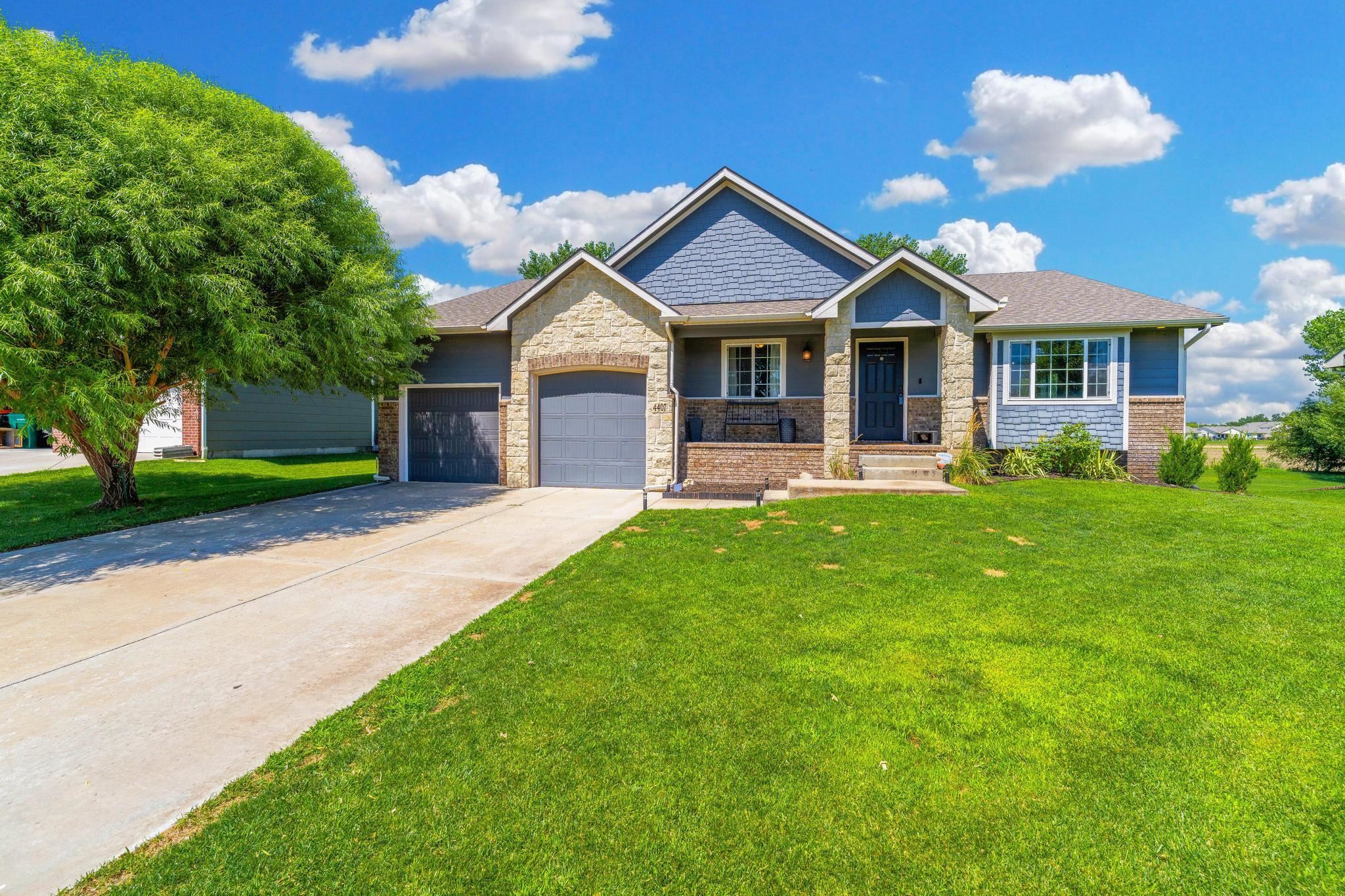 4407 N Ridge Port St  Wichita KS 67205 photo
