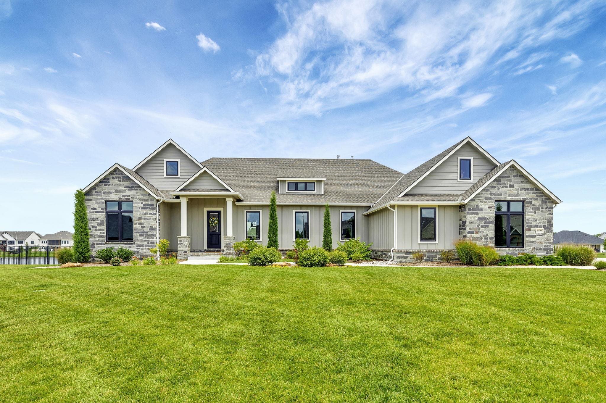 Property Photo:  11608 E Brookview Cir  KS 67226 