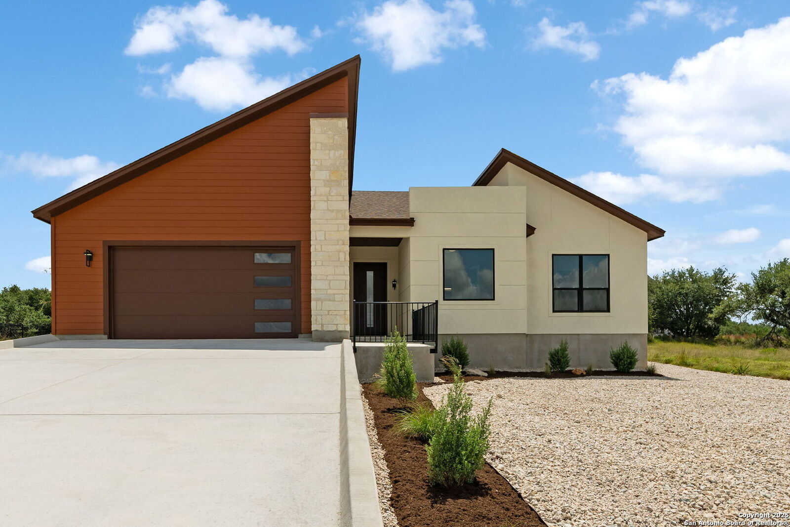 Property Photo:  106 Solomon Adams  TX 78606 