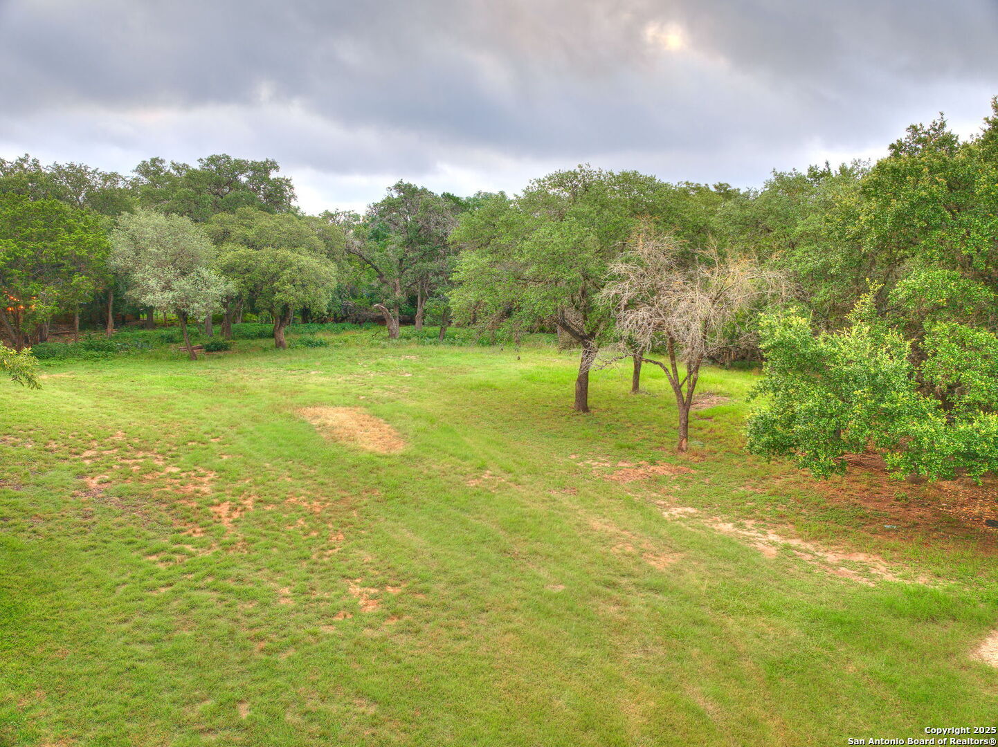 Property Photo:  16602 Springhill  TX 78232 
