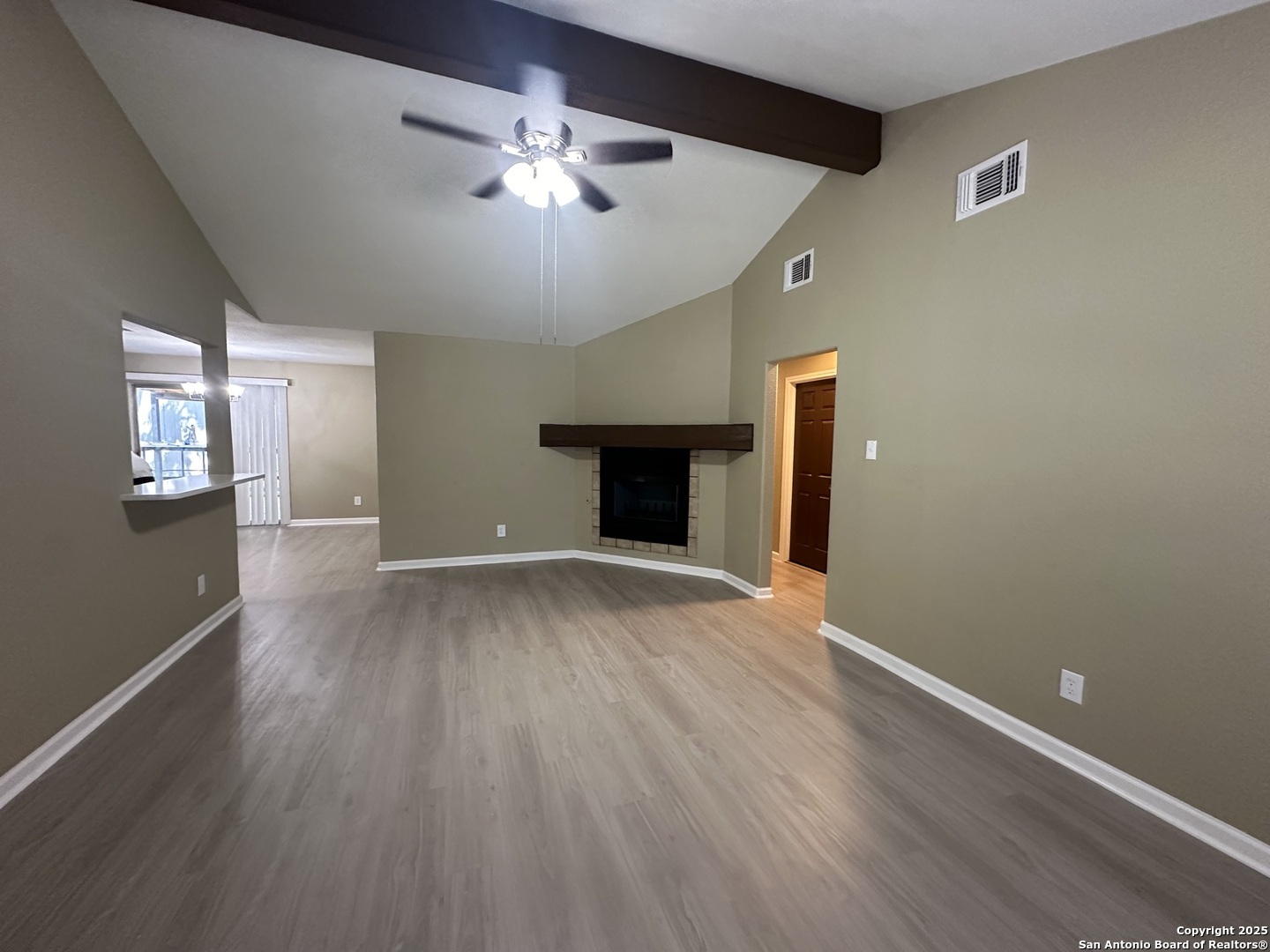 Property Photo: 3718 Bremen TX 78210