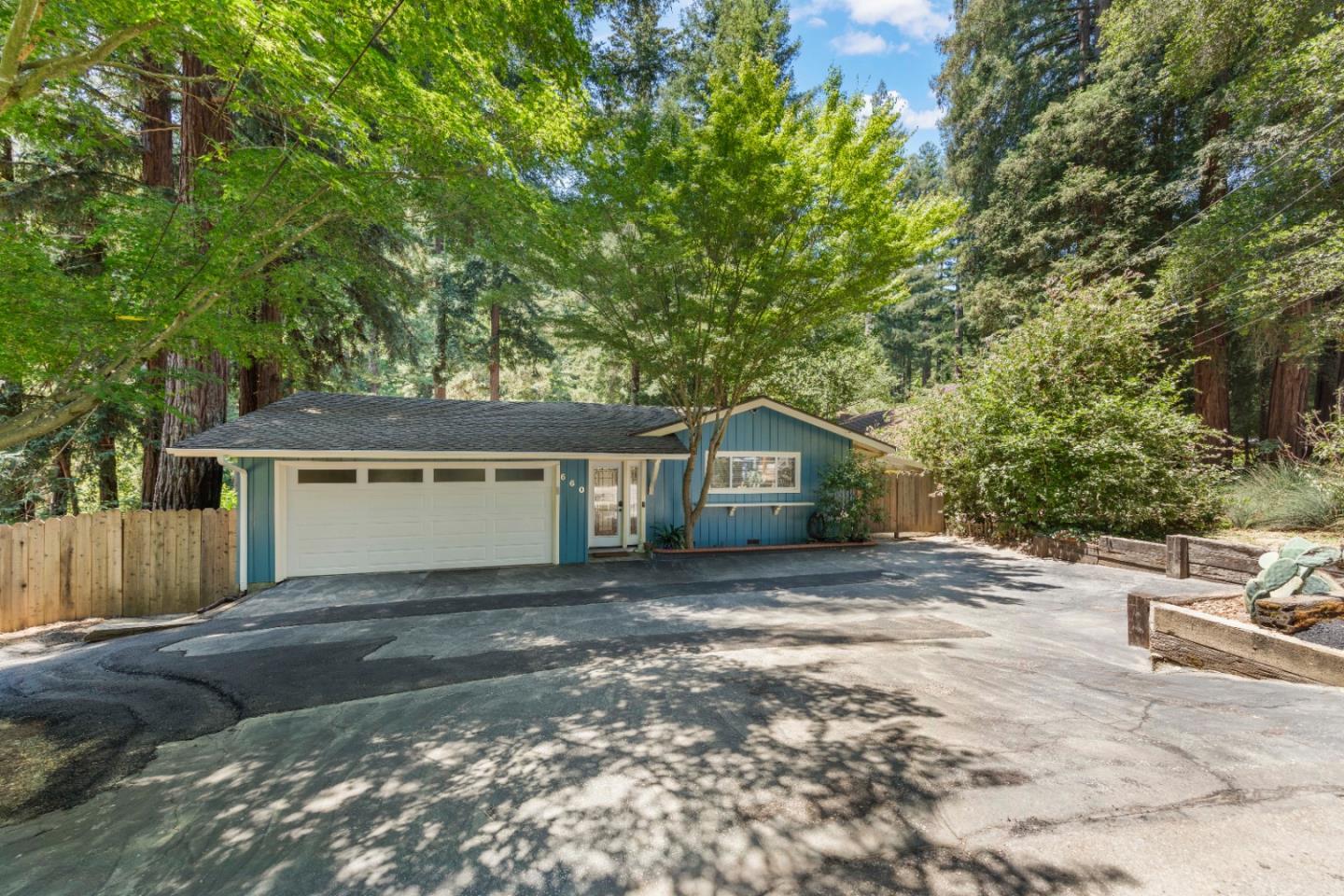 Property Photo: 660 Dickinson Avenue CA 95005
