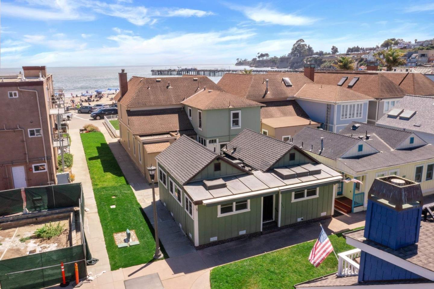111 Lawn Way  Capitola CA 95010 photo
