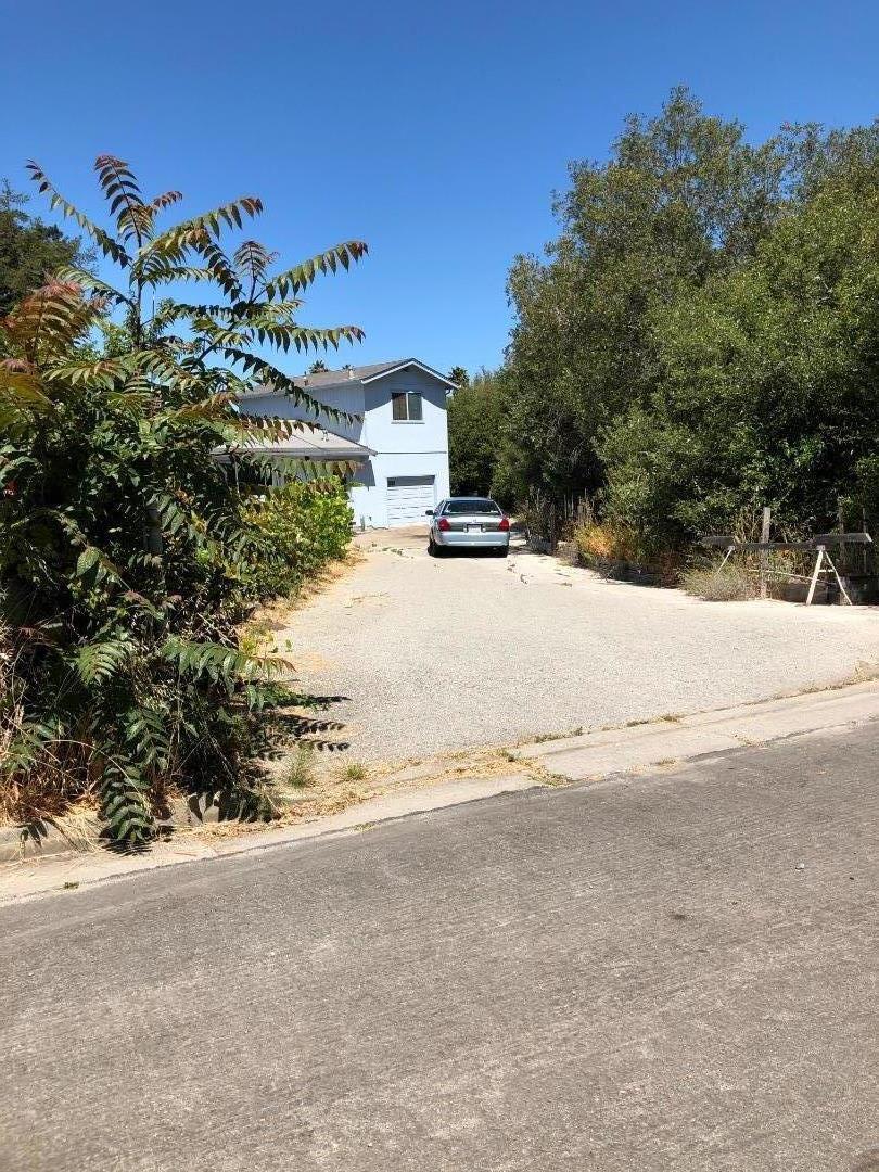 Property Photo: 101 Cunningham Way CA 95076