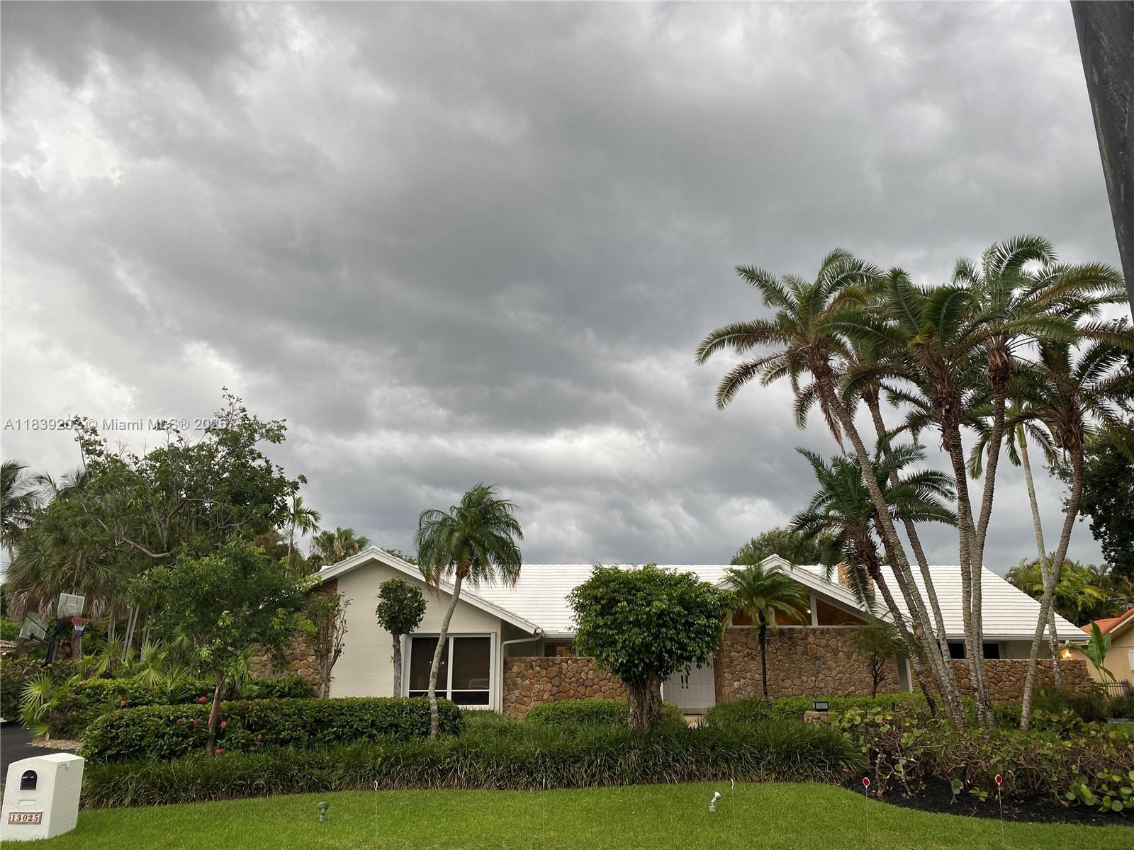 13025 SW 108th Ave  Miami FL 33176 photo