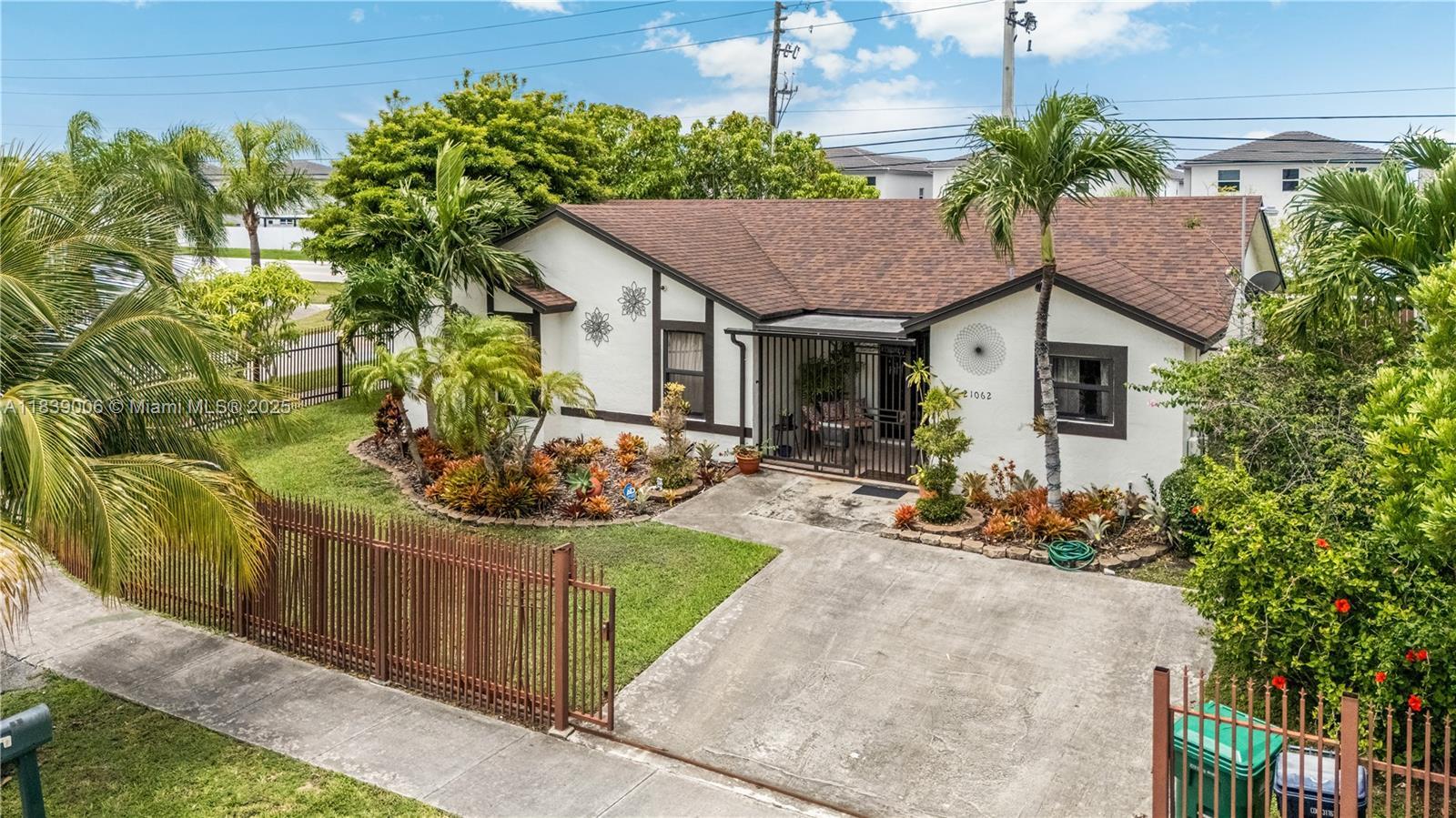 Property Photo: