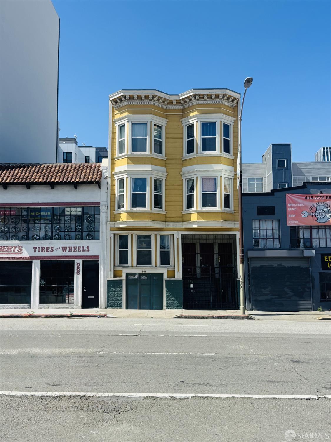 Property Photo: 984 Harrison Street CA 94107