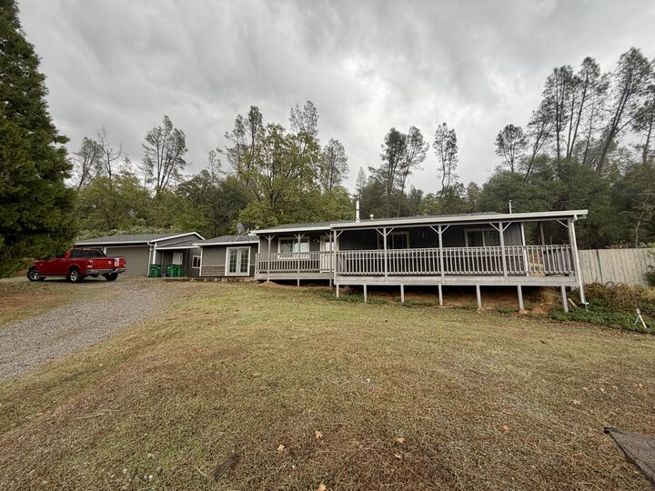 Property Photo: 21657 W Elk Trail CA 96003