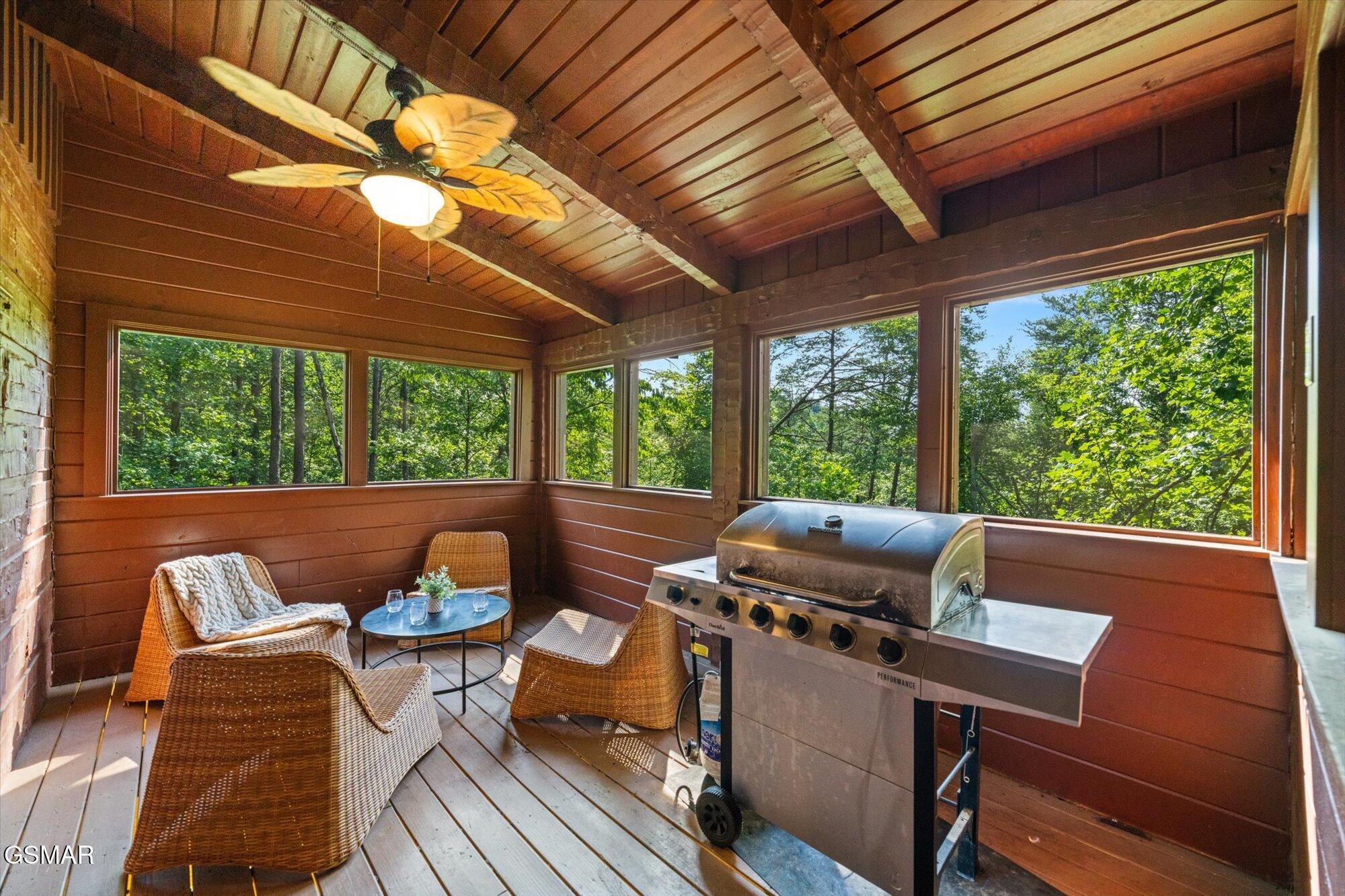 Property Photo:  4372 Boogertown Rd  TN 37876 
