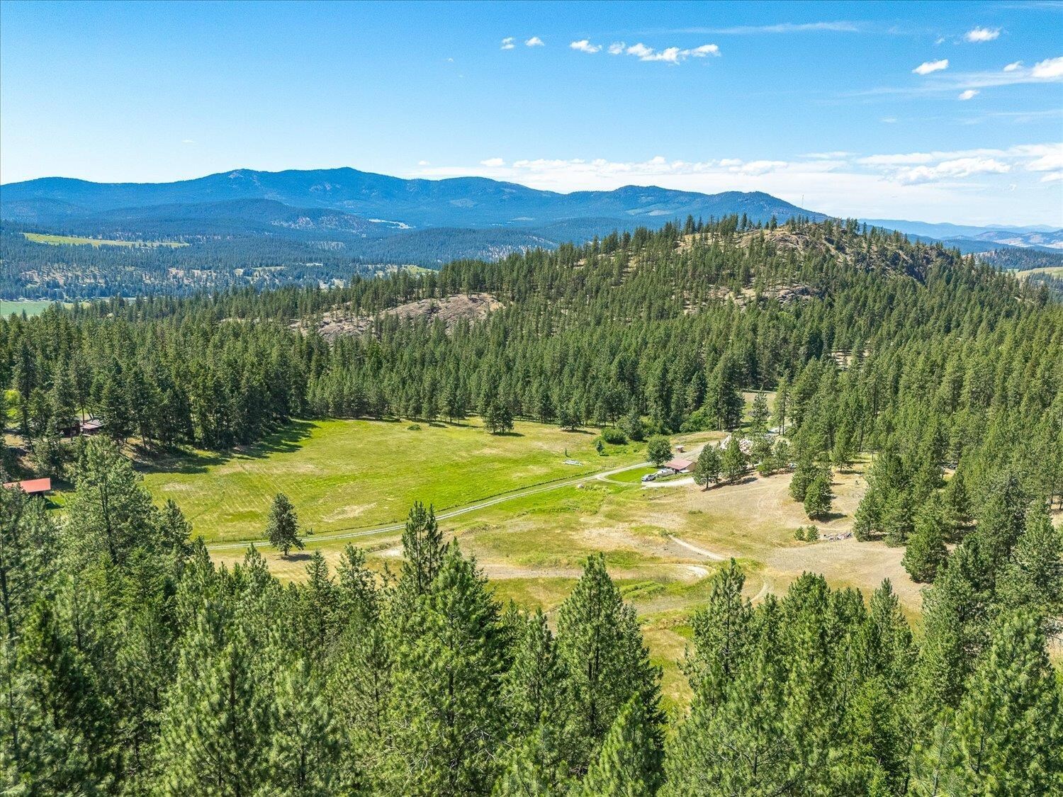 Property Photo:  786X Arden Butte Rd  WA 99114 