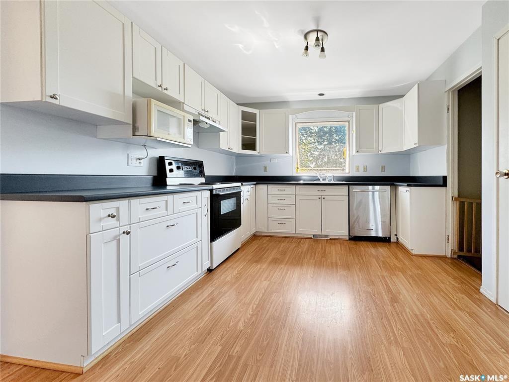 Property Photo: 318 Orton Street SK S0M 0N0