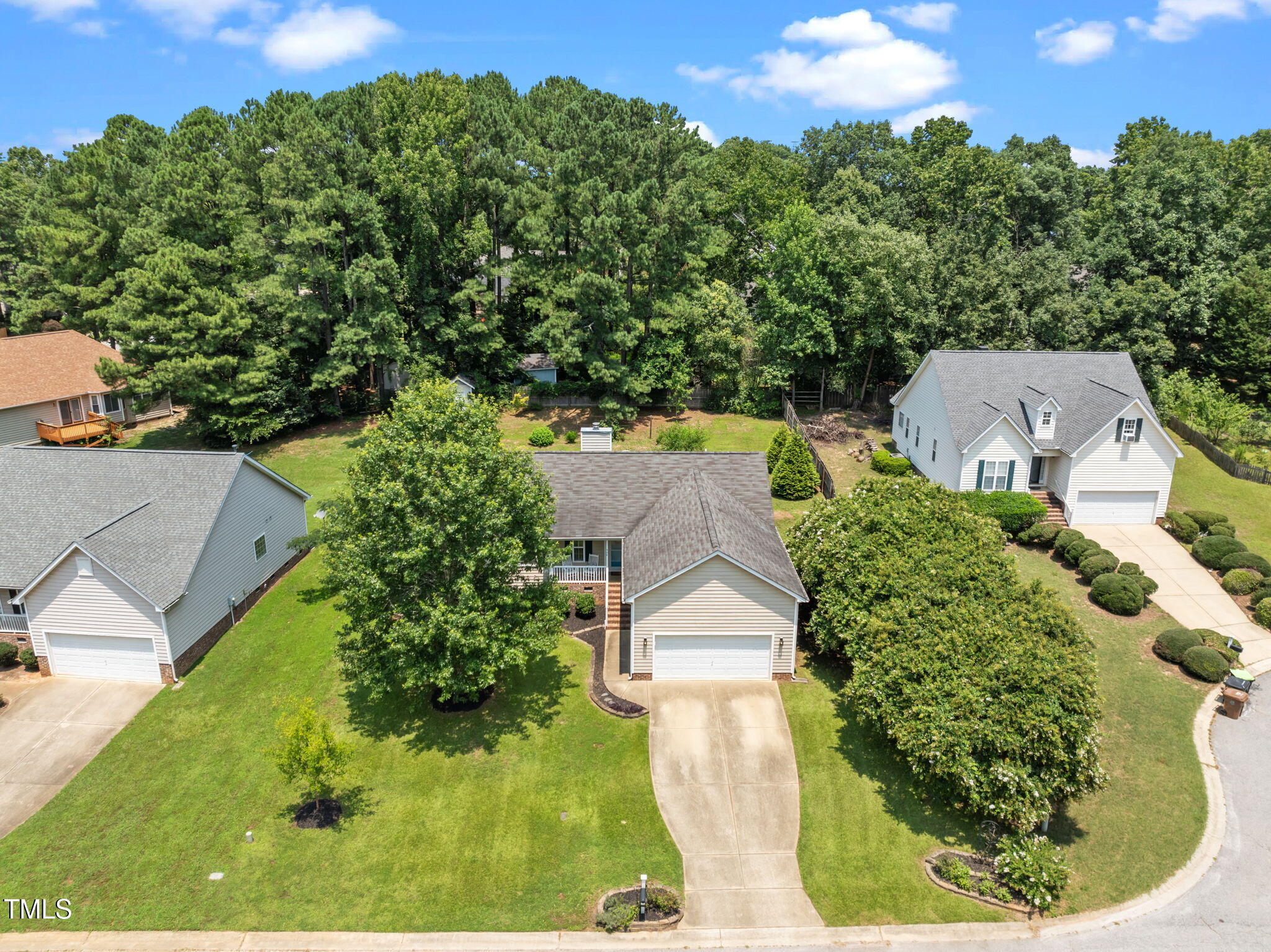 Property Photo: 508 Hidden Cellars Drive NC 27540