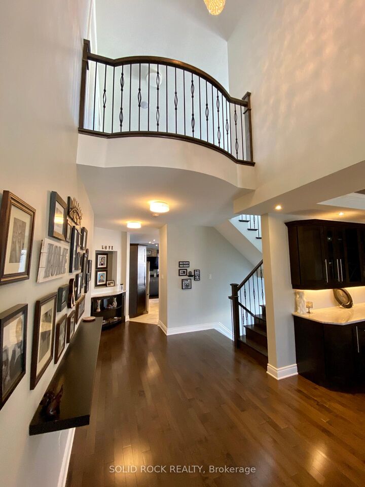 Photo de la propriété: 246 Lera Street ON K7A 5M3