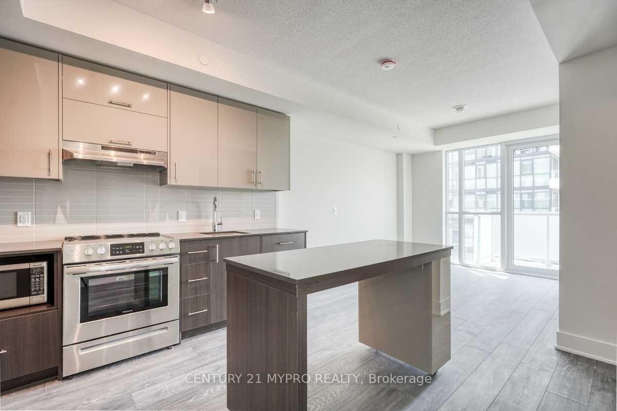 Photo de la propriété: 188 Fairview Mall Drive 1103 ON M2J 4T1