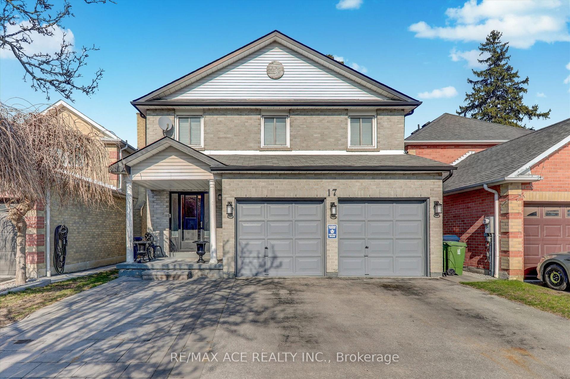 Photo de la propriété: 17 Plumrose Boulevard ON M1E 5E8