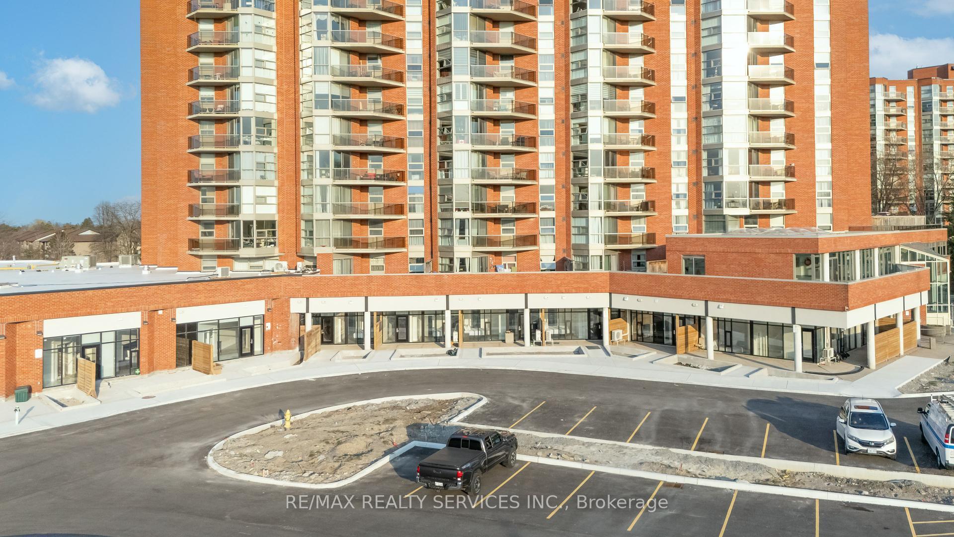 Photo de la propriété: 30 Dean Park Road #7 ON M1B 3H1
