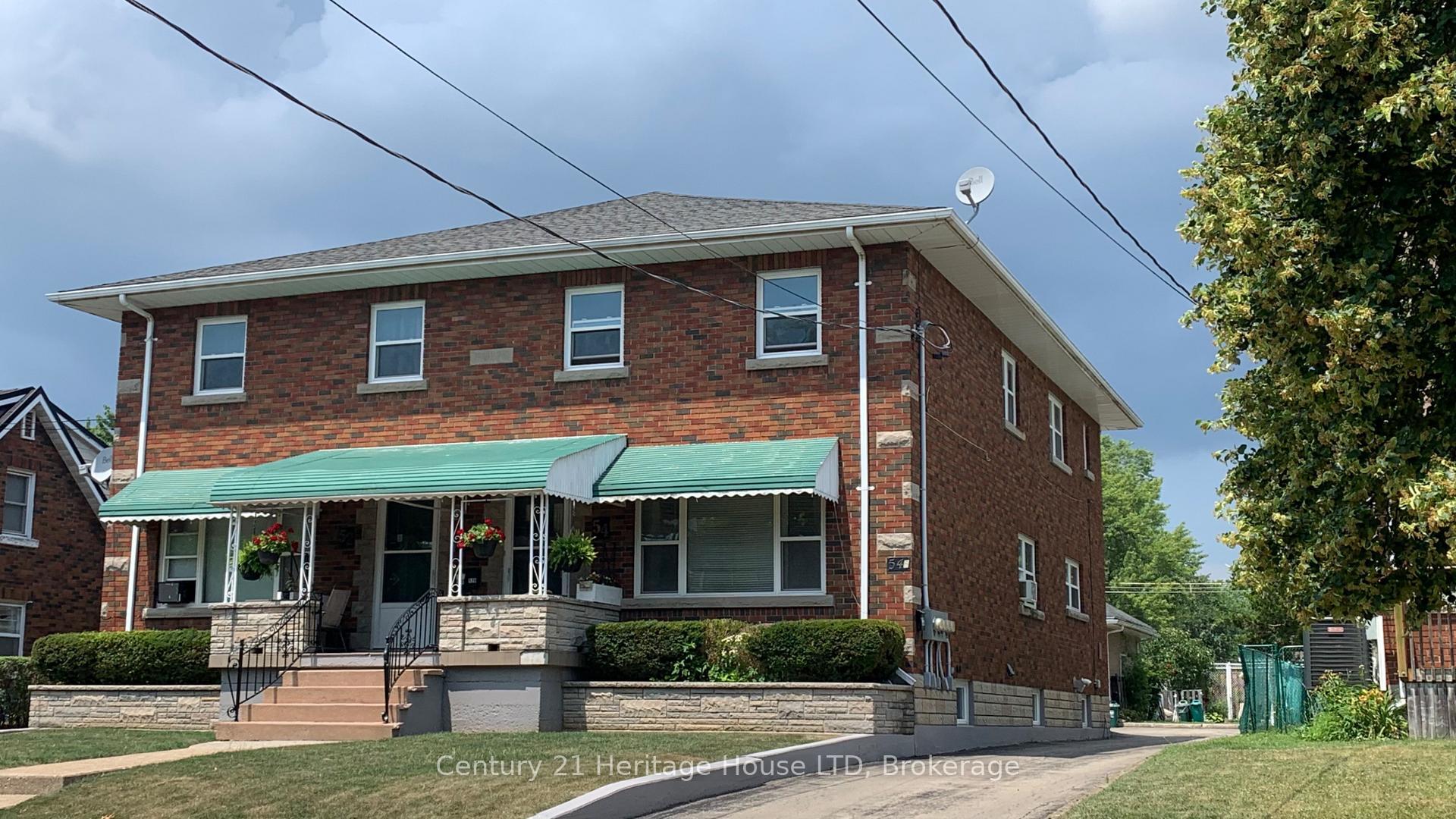 Property Photo: 54 Second Street 52 ON L3B 4T6