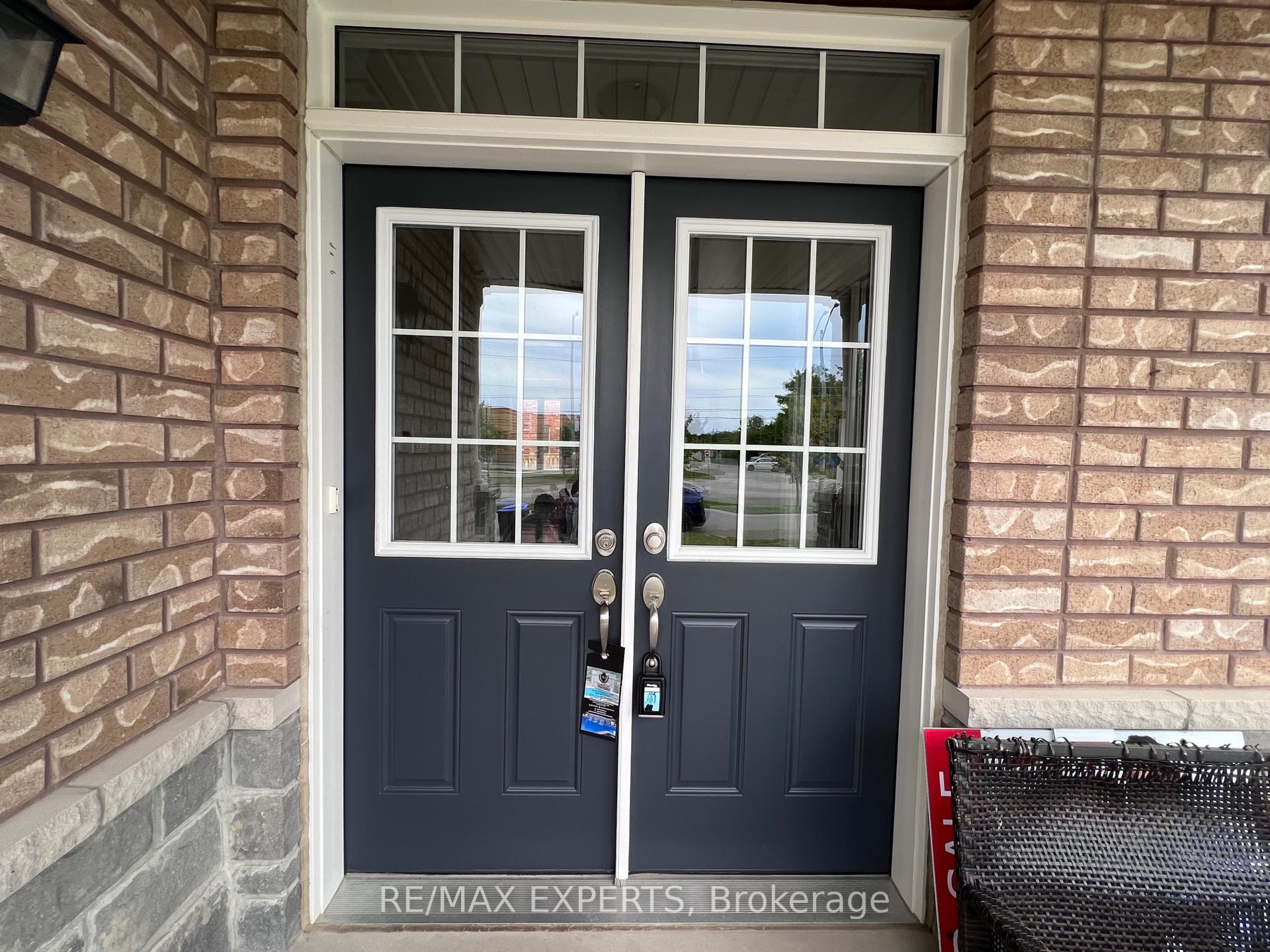 Property Photo: 2205 Dawson Crescent ON L9S 0G9