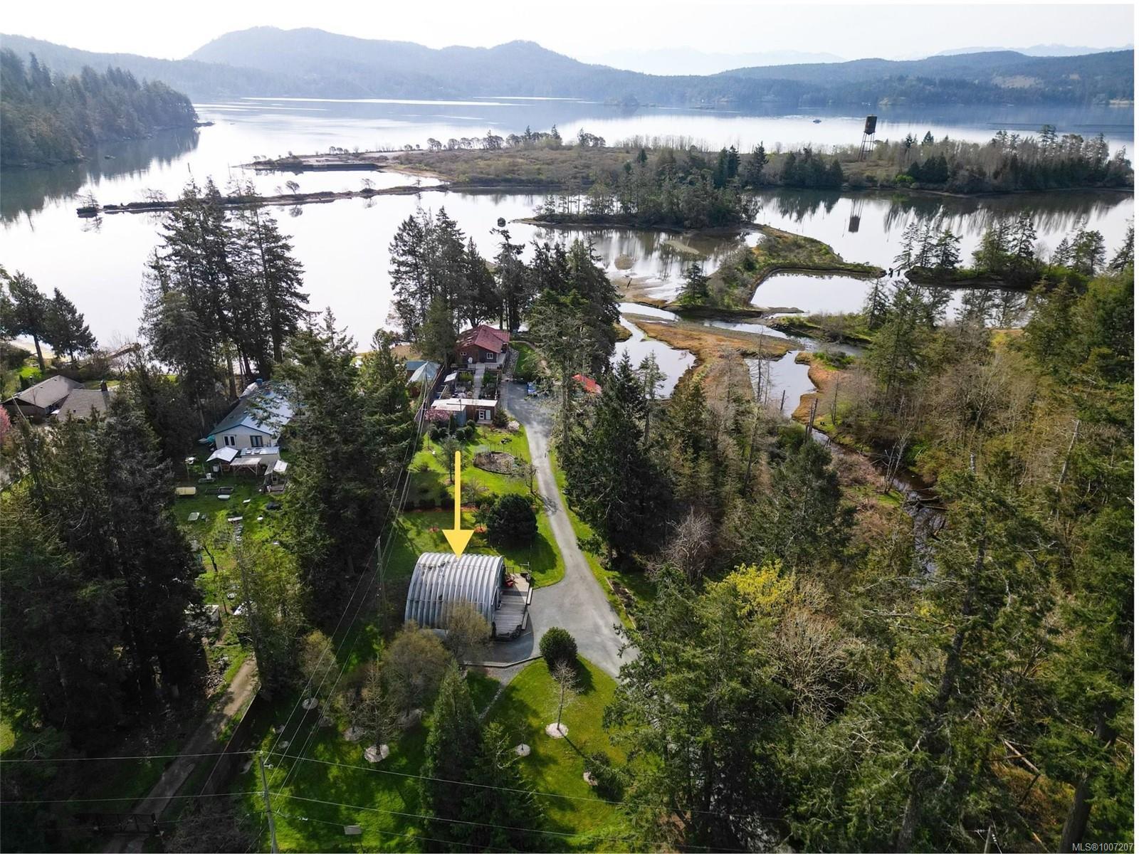 Photo de la propriété:  5523 Croydon Pl  BC V9Z 0C7 