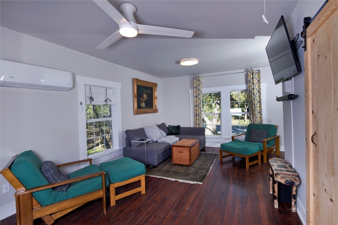 Property Photo:  835 Old Ranch Road 12  TX 78666 