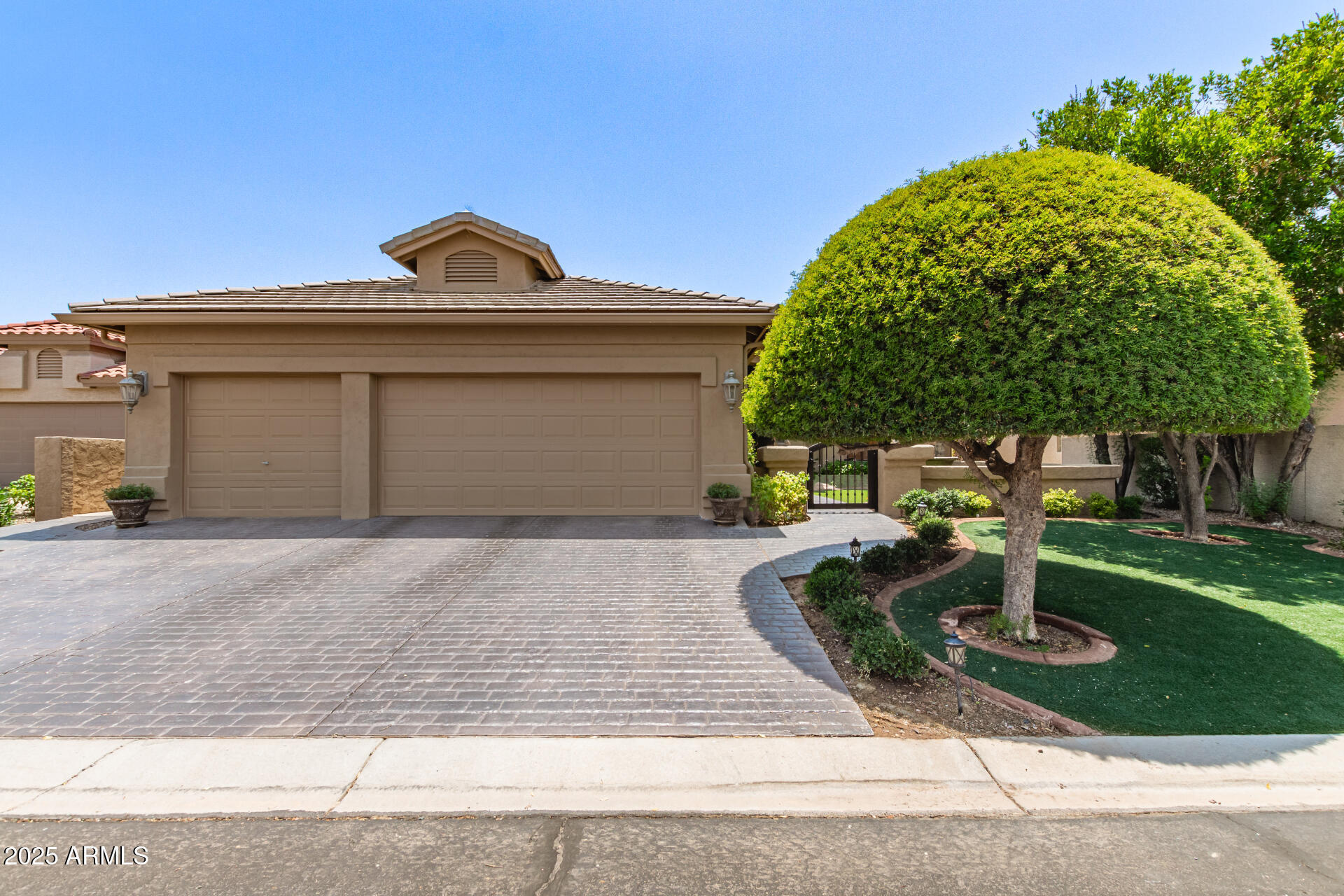 10015 E Nacoma Court  Sun Lakes AZ 85248 photo