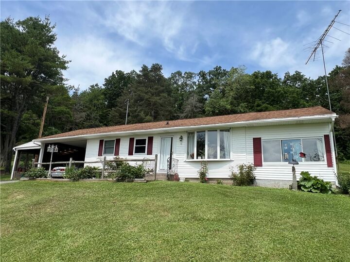 4 Crescent Drive  Newfield NY 14867 photo