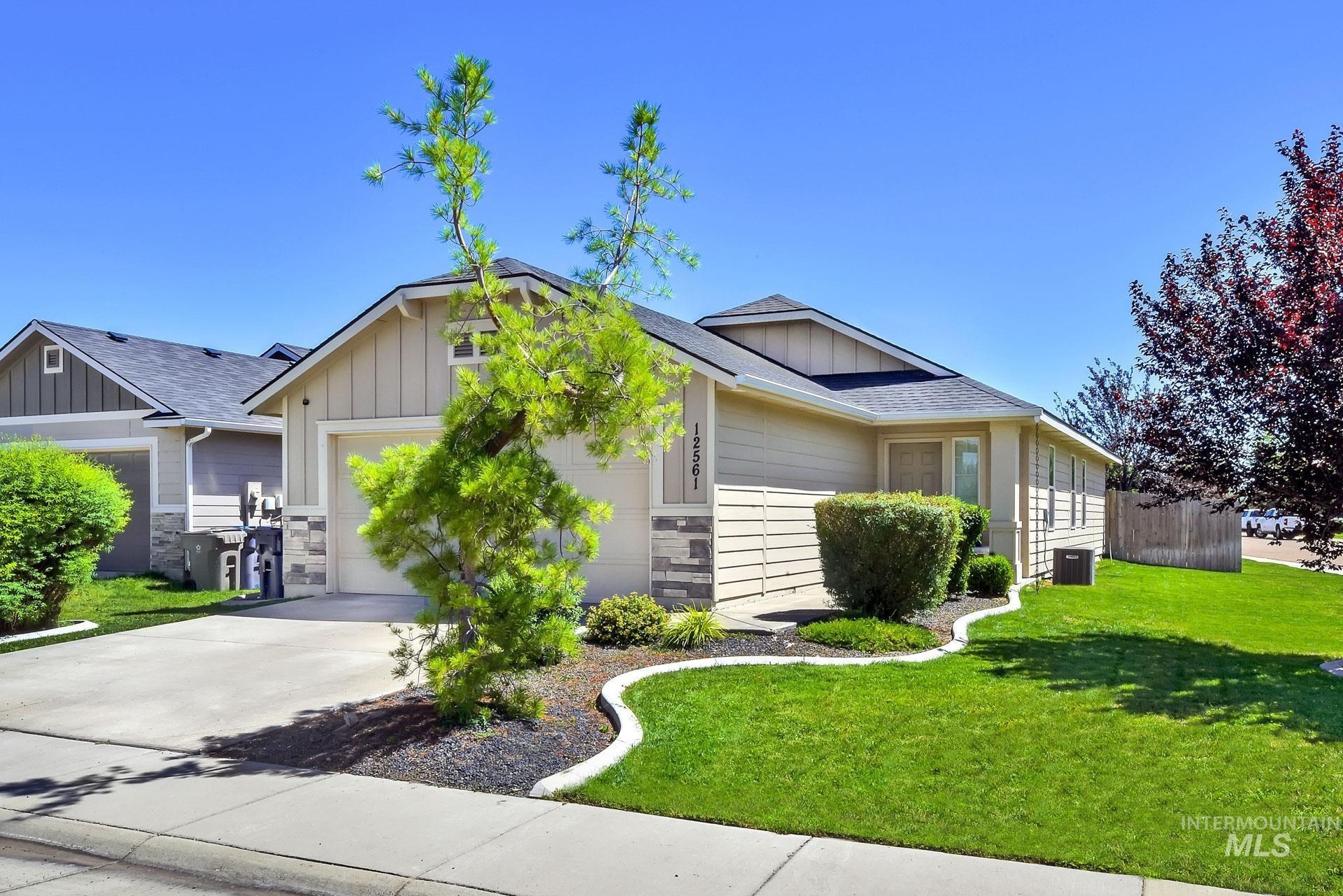 Property Photo: 12561 Ochoco St ID 83651