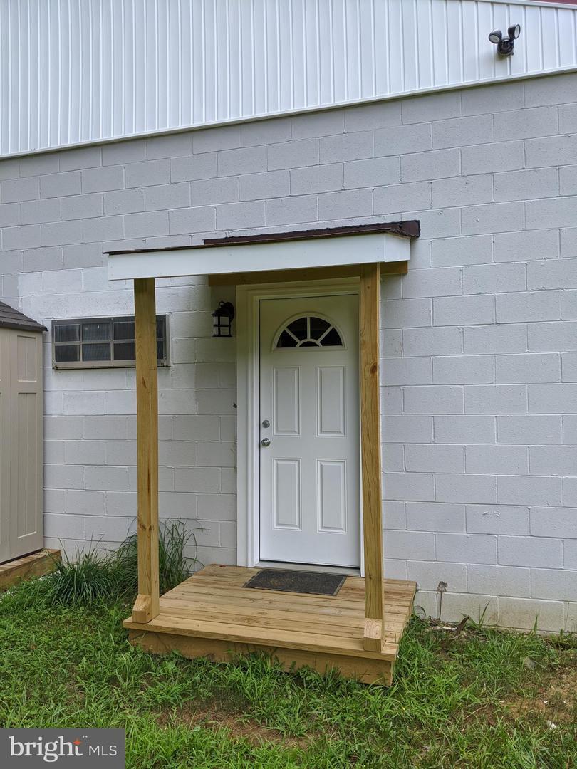 Property Photo: 1672 A Crownsville Road MD 21032