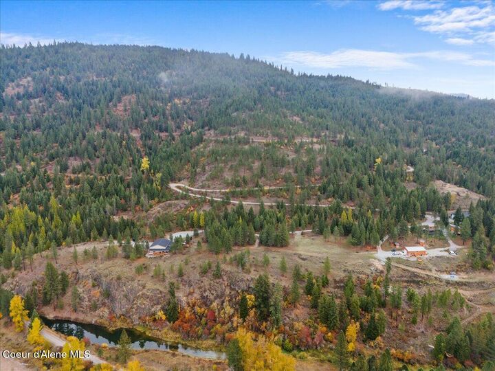 Property Photo: 869 Eagle Ridge Ln ID 83839