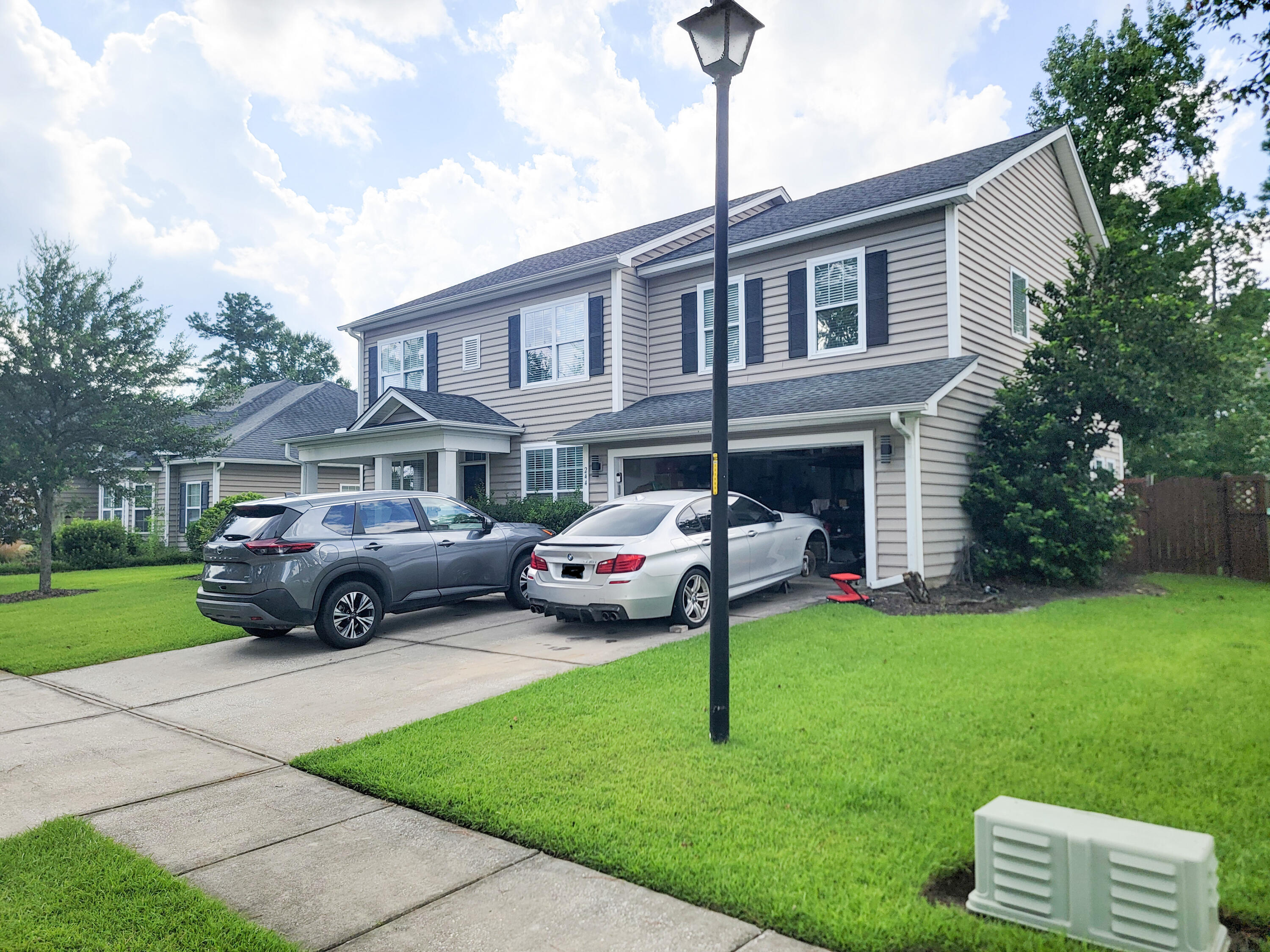 Property Photo: 244 Devonshire Drive SC 29461